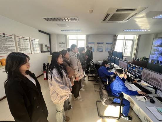 974ef40231d65fda31a1a09717262e3