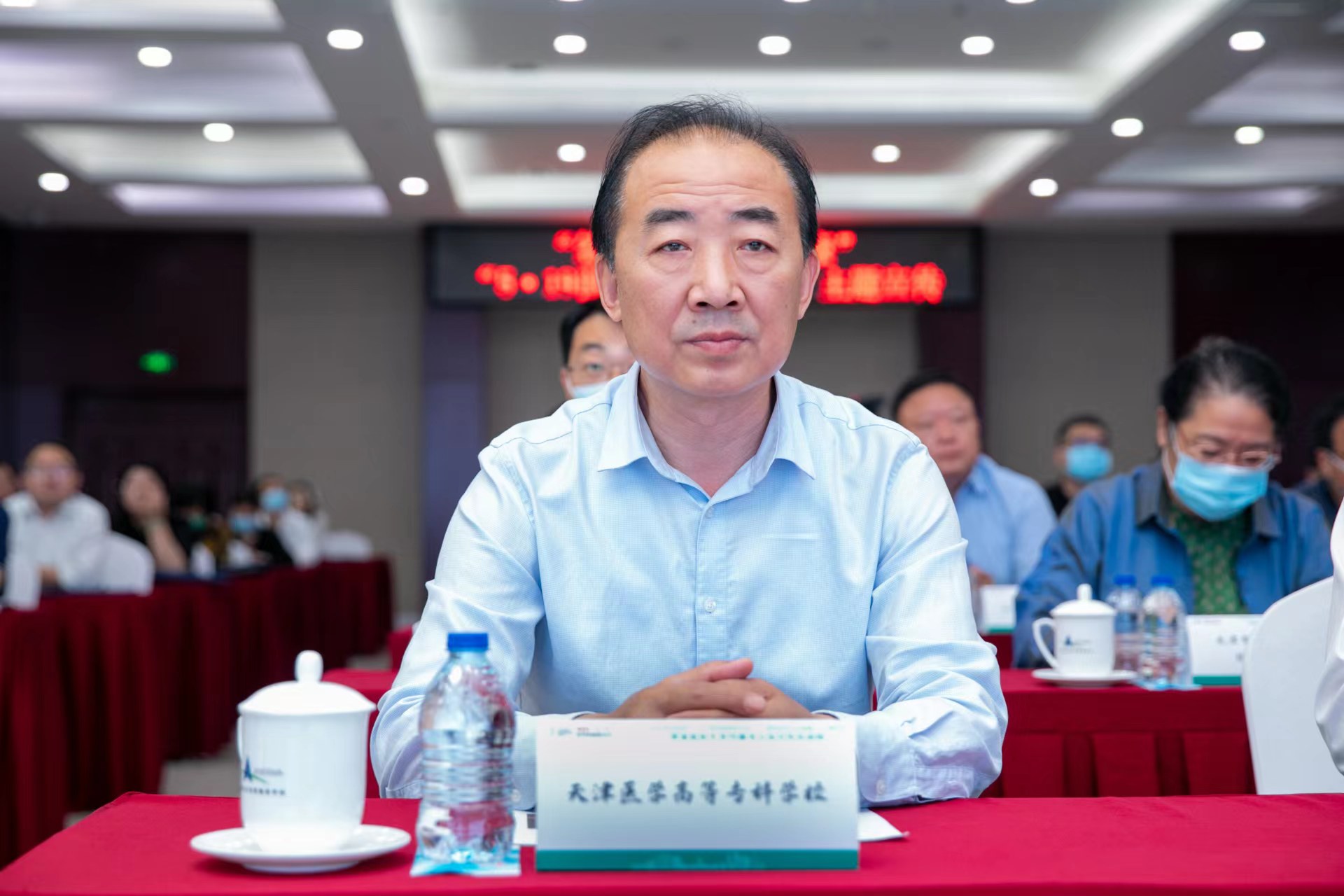 d6a306f966ce09fd93528e745323944