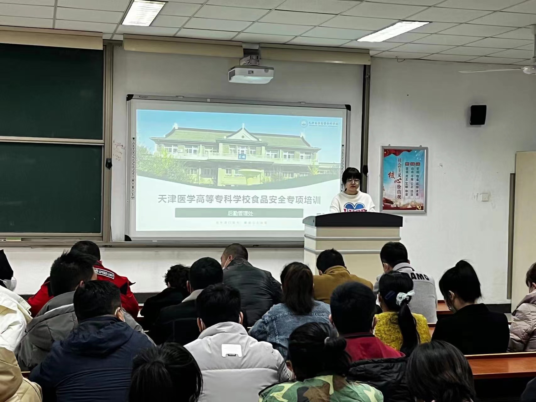 813dcee27bde54180ddfb470cc37536