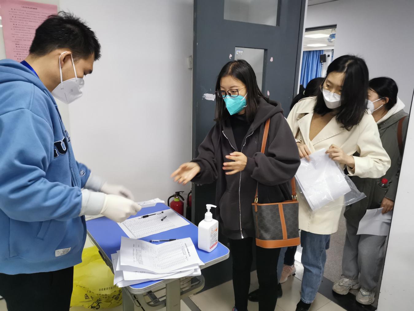 0aa84cffad3a0c9ae6911039f03fd56